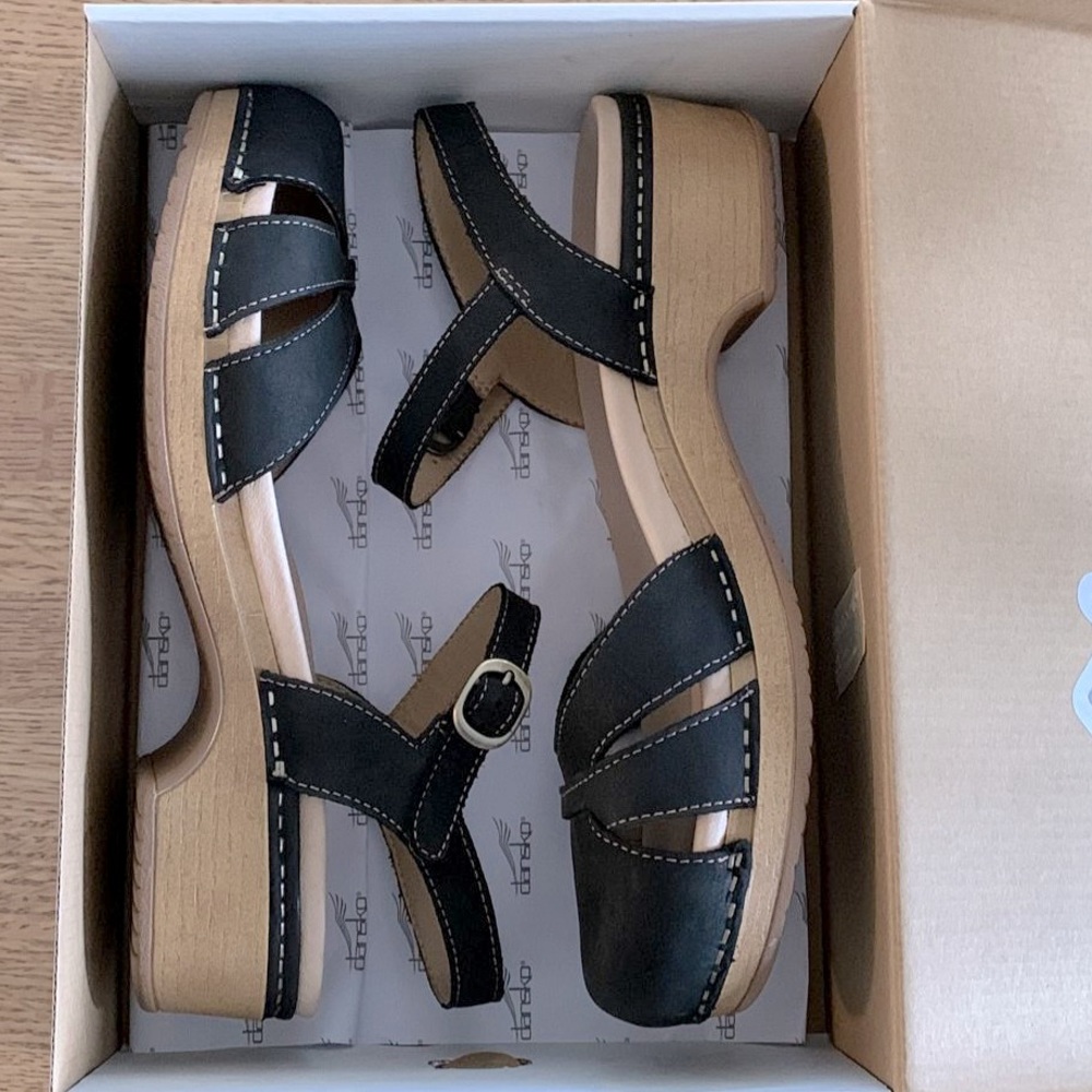 Dansko Sandals size 41 Black